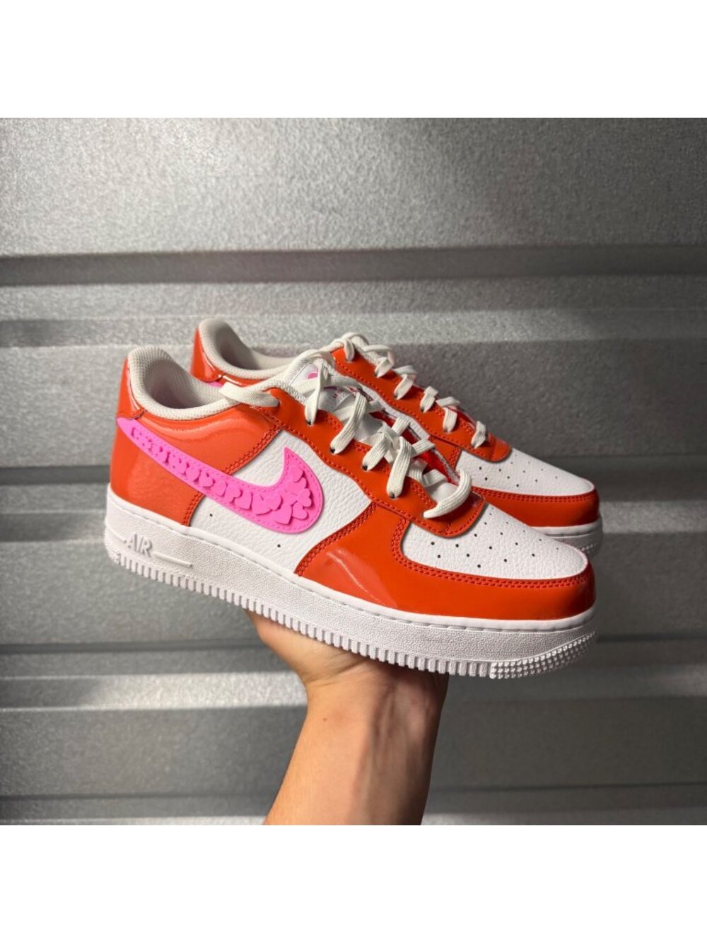 ike Air Force 1 'Valentine's Day' Pink Red Sneakers Size 7Y / 8.5W FD1031-600